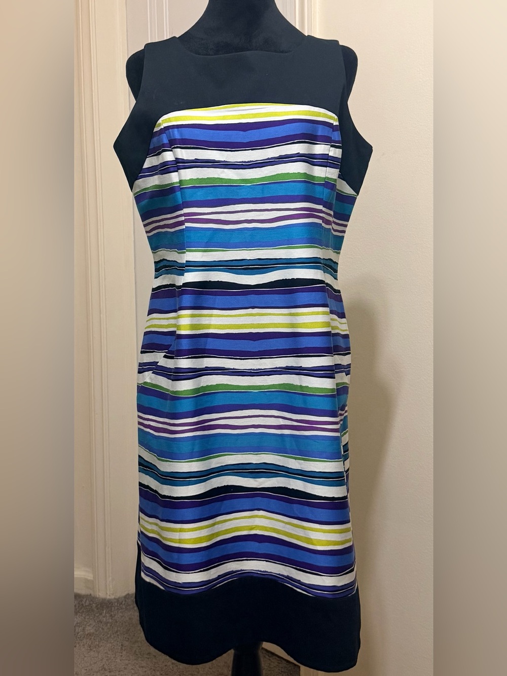 Anne Klein Sleeveless Multi-Colored Striped Sheath Dress Womens Size 12